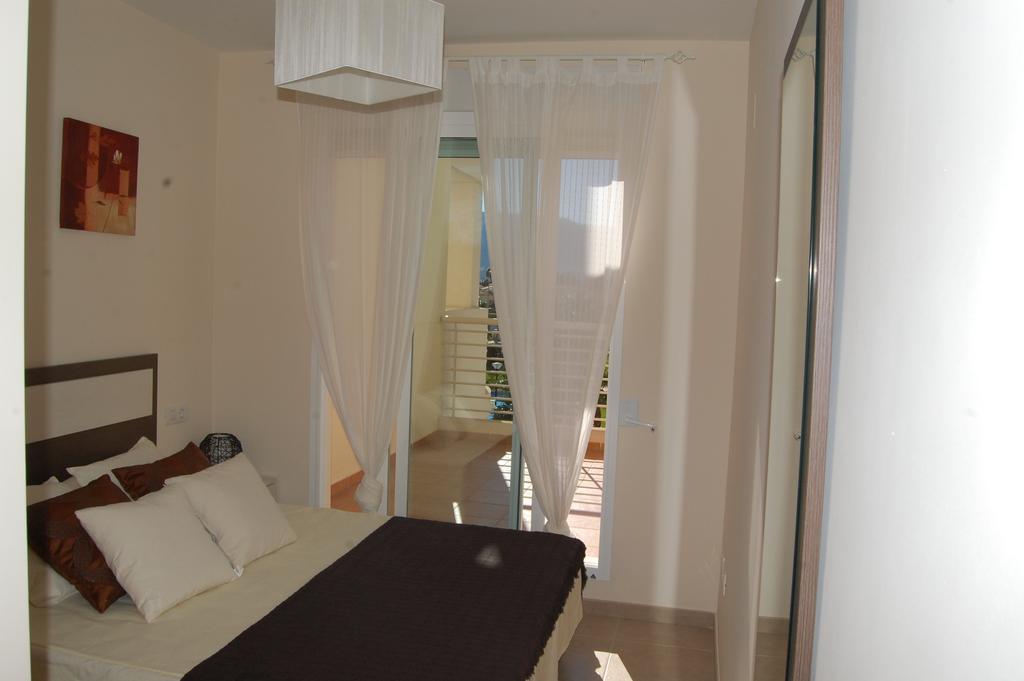 Coll Verd Apartment Dénia Habitación foto